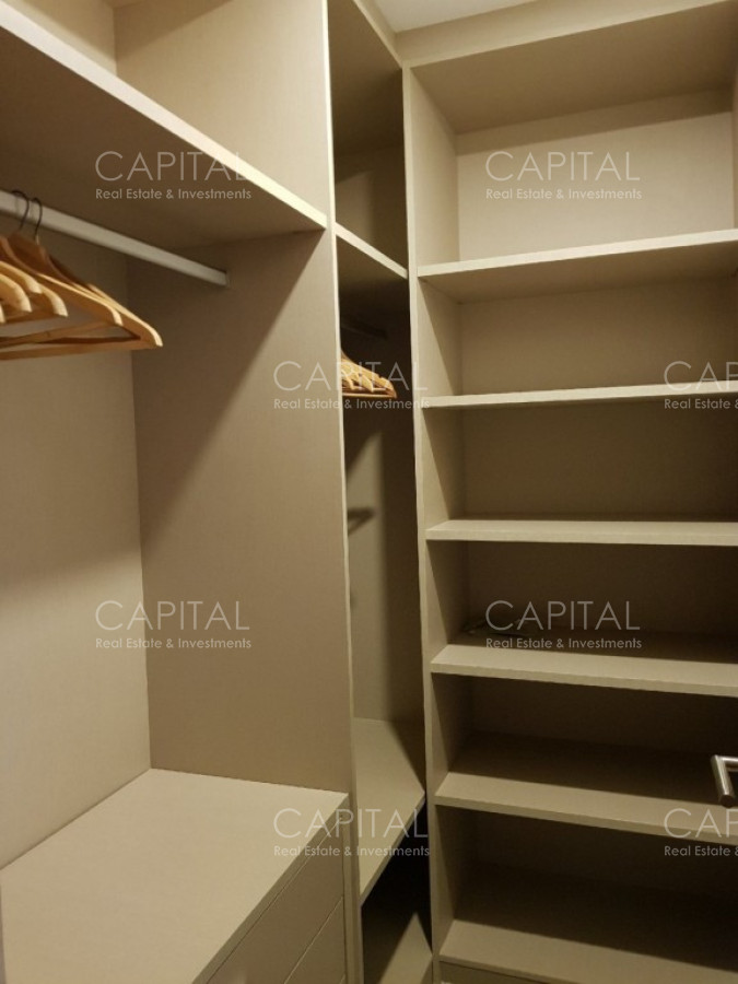 Apartamento ID.28664 - Sea Breezes Tres Dormitorios en Venta - Playa Mansa