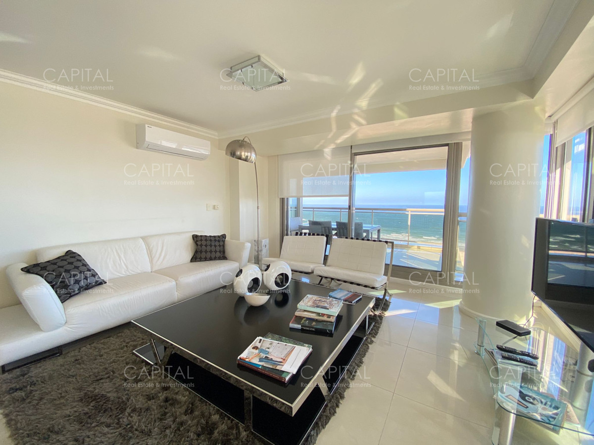 Apartamento ID.35599 - IMPERIALE ESQUINERO EN VENTA 3 DORMITORIOS Y SERVICIO