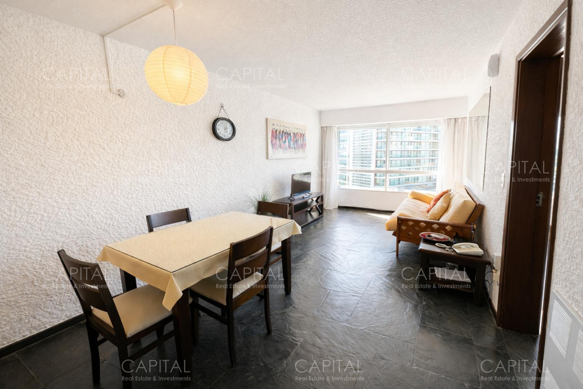 Apartamento ID.39943 - Apartamento en venta frente al mar 1 dormitorio con cochera