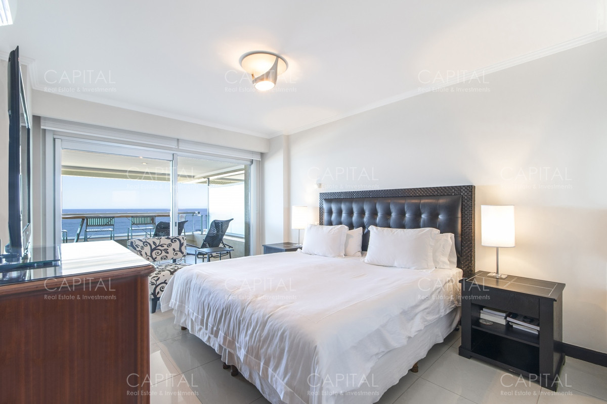 Apartamento ID.35239 - Torre lobos de tres dormitorios y dependencia de servicio en venta, Playa Brava
