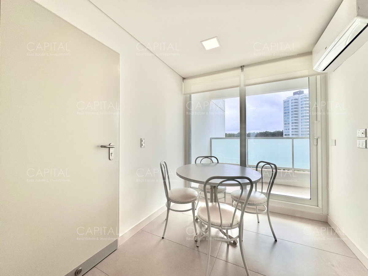 Apartamento ID.37044 - Le Parc Tres de tres dormitorios en suite mas servicio, esquinero en alquiler
