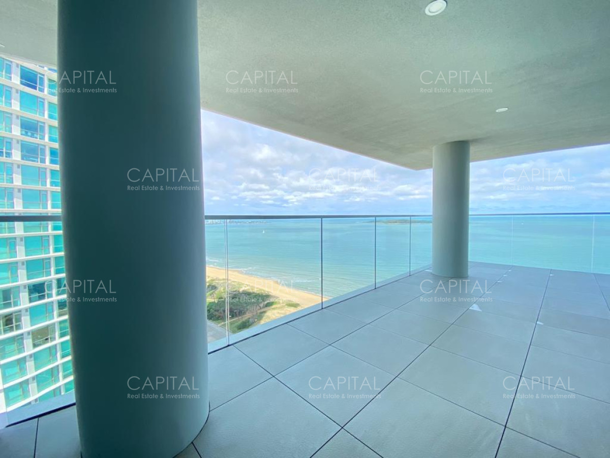 Apartamento ID.34588 - Venetian Punta Del Este Apartamento frente al mar de tres dormitorios mas dependencia en Venta