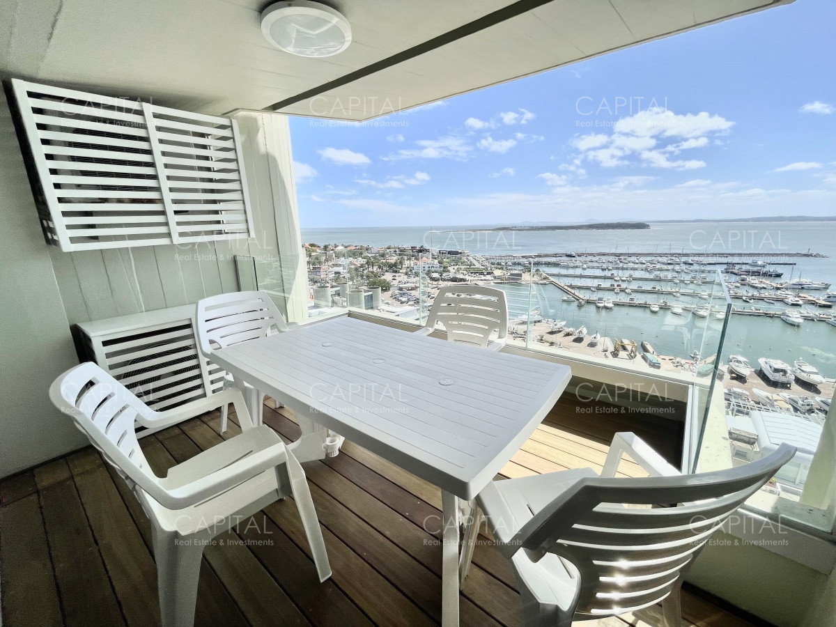 Apartamento ID.33467 - Fontemar Punta del Este Apartamento de 4 dormitorios con vista al puerto en venta