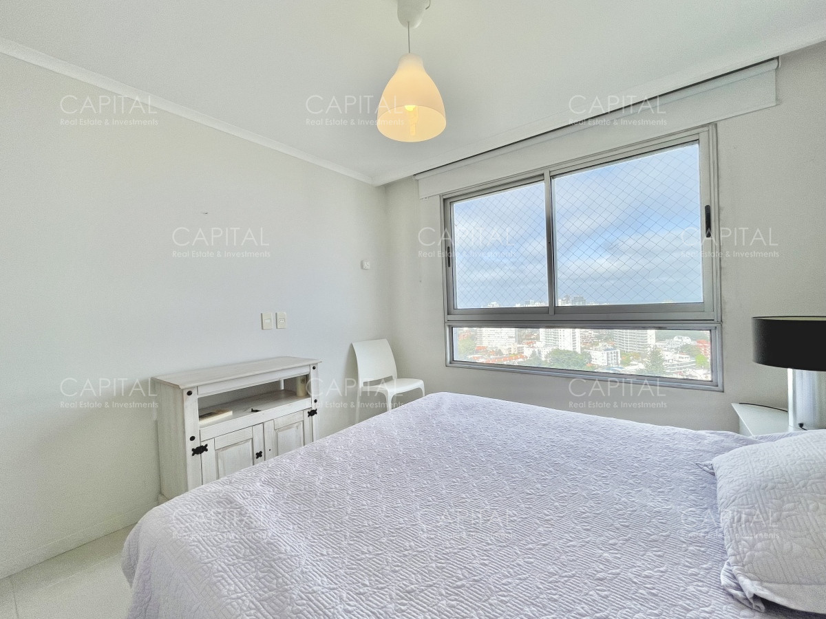 Apartamento ID.34303 - Apartamento de dos dormitorios en alquiler anual en playa brava, punta del este.