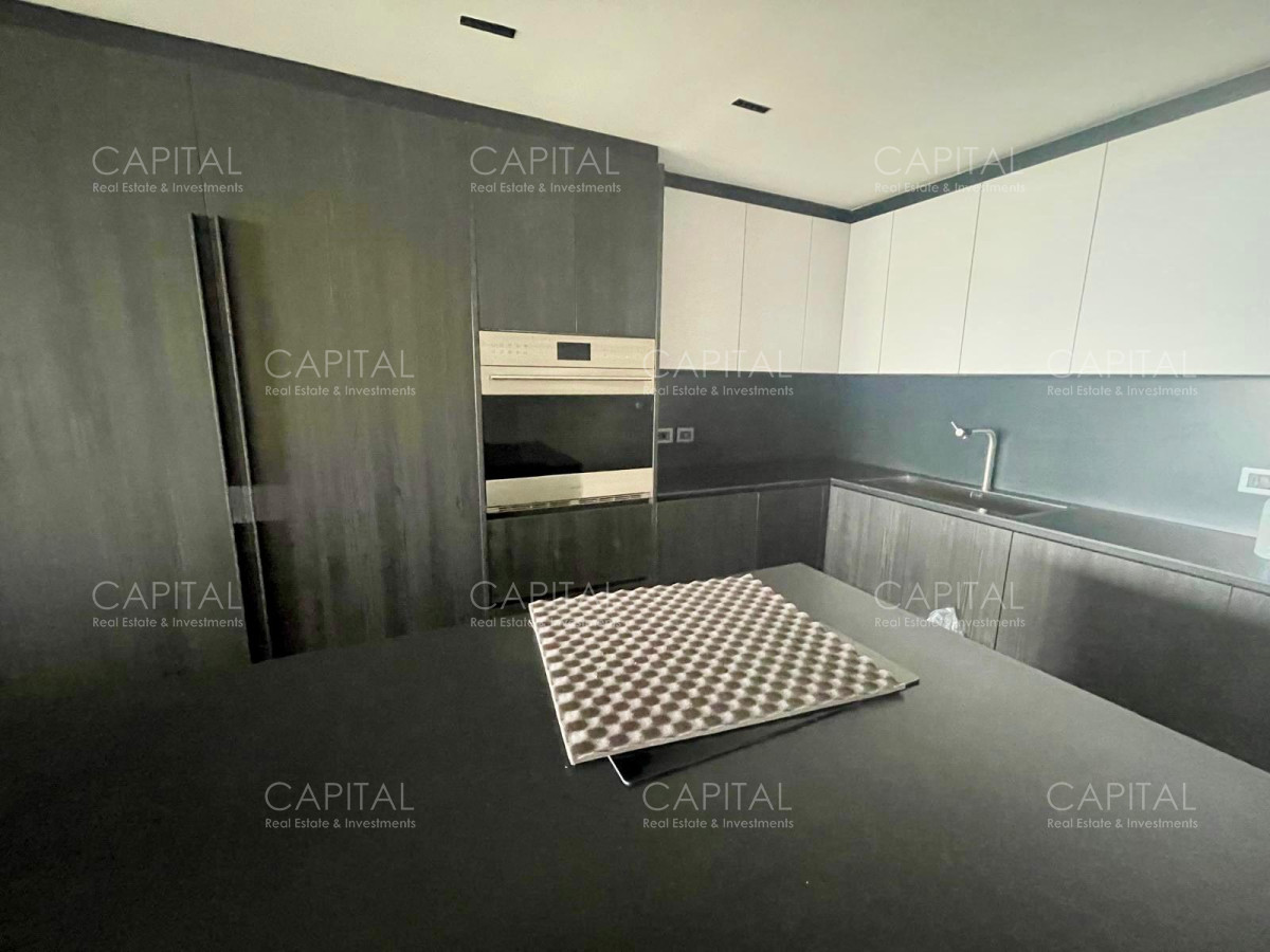 Apartamento ID.38226 - Departamento  en venta sobre el mar en La Barra con piscina y parrillero