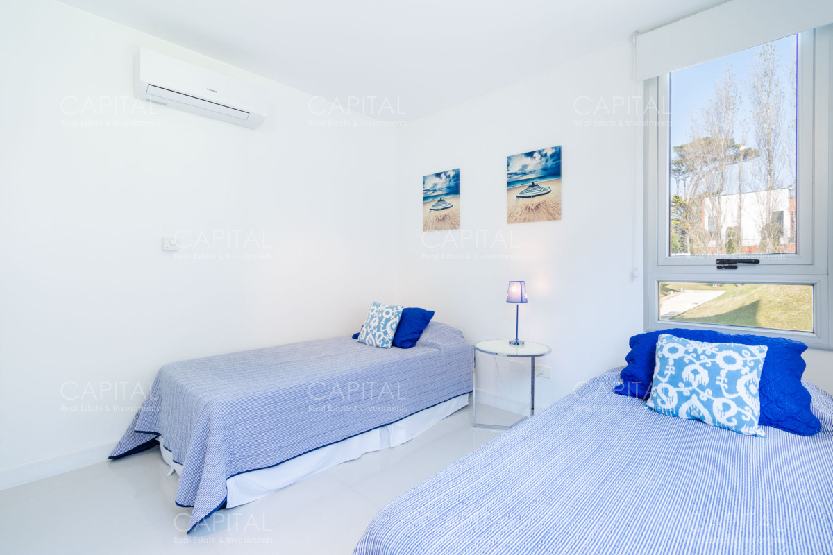 Apartamento ID.29599 - Apartamento en venta en Punta del Este en  edificio con excelentes amenities 