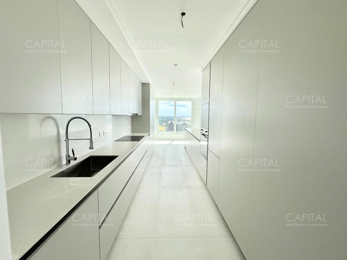 Apartamento ID.37087 - Le Parc IV esquinero piso alto en venta