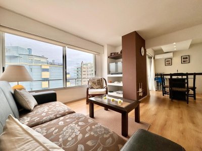 Apartamento de 2 dormitorios con vista al mar en Península - Venta
