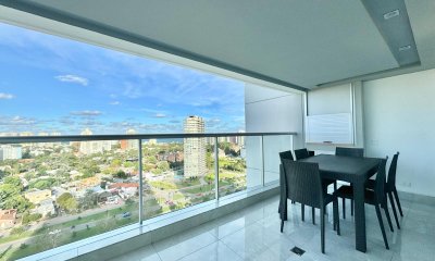 Apartamento de dos dormitorios en venta en Miami Boulevard