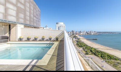 Penthouse en Coral Tower en Venta