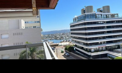Apartamento disponible en alquiler por Enero.