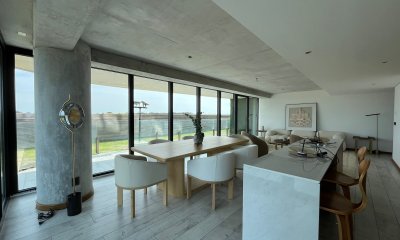 Apartamento en venta en edifico Surfside
