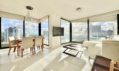 Art Tower en venta de tres dormitorios, Punta del Este.