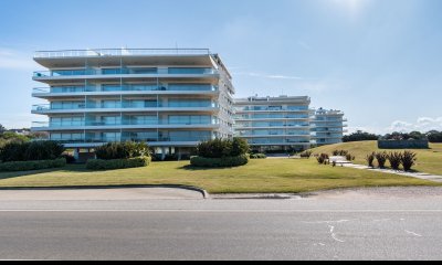 Silente IV, Parada 32 Playa Brava 3 suites y Dependencia