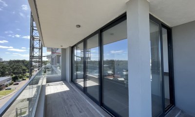 Apartamento en Venta a Estrenar de Dos Dormitorios Zona Aidy Gril, Punta del Este