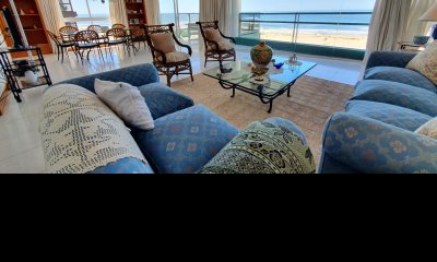 Venta apartamento tres dormitorios mas dependencia playa Brava Punta del Este