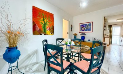 Apartamento Penthouse Duplex Tres Dormitorios en Venta Parrillero y Jacuzzi Propio