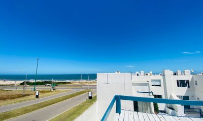Apartamento tres dormitorios en alquiler temporal en Montoya