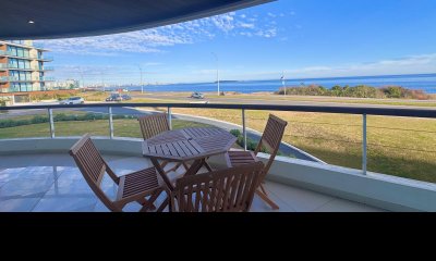 Apartamento en venta 3 dormitorios en Playa Mansa