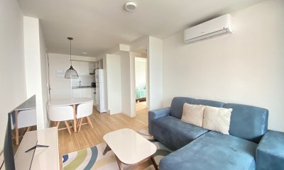 Apartamento de 2 dormitorios en venta, Playa Brava, Punta del Este.