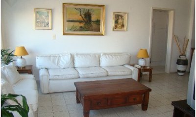 Apartamento en venta en la Península de Punta del Este + amenities + garage +dos dormitorios