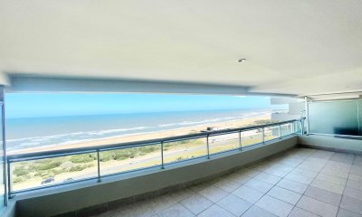 Departamento Torre Lobos Punta del Este en Venta