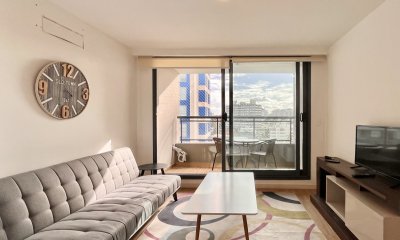 Apartamento de 2 Dormitorios en venta  con Vista al Mar
