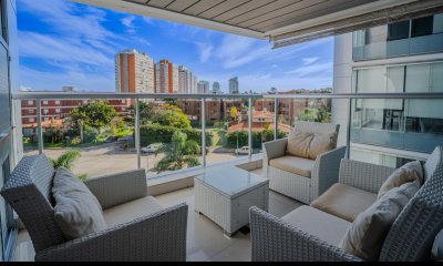 Apartamento en Venta, Edificio Miami Boulevard, Playa Mansa, Punta del Este