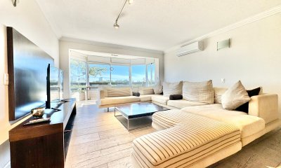 Apartamento en Bora Bora 3 Dormitorios y Dependencia