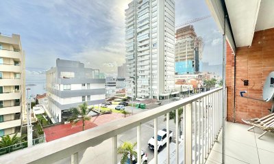 Apartamento de dos dormitorios en Peninsula de Punta del Este en Venta