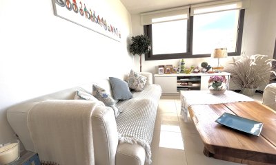 Apartamento con 3 dormitorios en venta