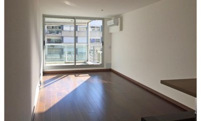 Apartmento En Venta A Pocos Metros De Villa Biarritz, Montevideo