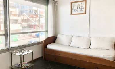 Venta Monoambiente en Península Con Vista al Mar!!