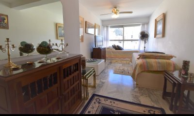 Apartamento de un dormitorio en Venta, Punta del Este, Peninsula