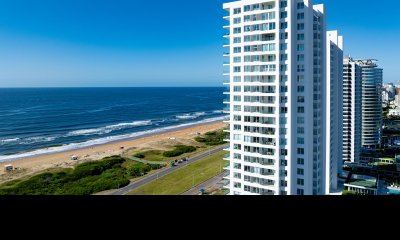 Apartamento esquinero en Le Parc IV