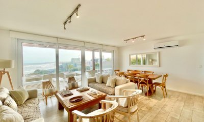 Palcos De La Posta venta de apartamento frente al mar, La Barra