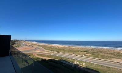 Apartamento Penthouse En Venta Edificio Aldeana