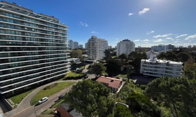 Apartamento en venta, Playa Brava, Punta del Este