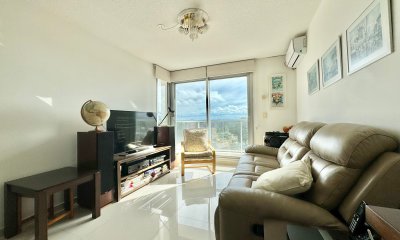 Apartamento de dos dormitorio en venta en Summer Tower
