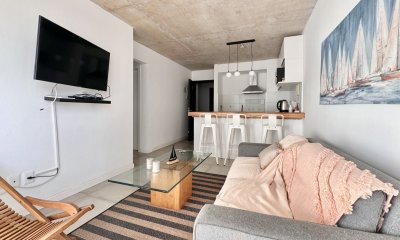 Apartamento en venta de dos dormitorios en zona Atlantico Shopping