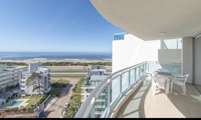 Sol y Luna Punta del Este Departamento en Venta