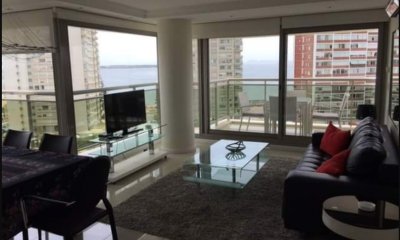 Moderno Apartamento de Dos Dormitorios en Venta en Imperiale III