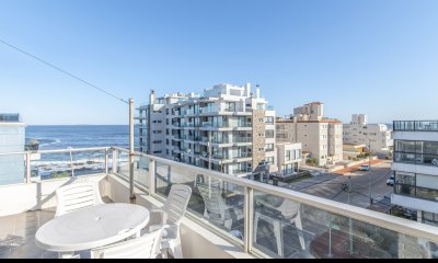 Penthouse en Peninsula de 3 dormitorios