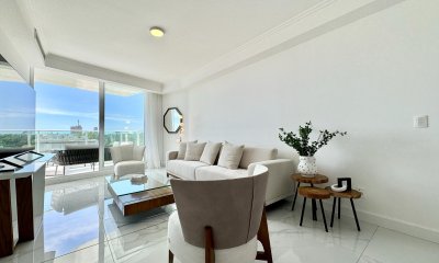 Apartamento de dos dormitorios en suites en Paramount Smart Tower en  Venta