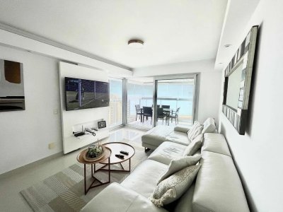 Miami Boulevard II, unit 2108