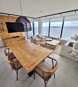 Venetian Luxury Residences, unit 16