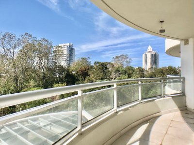 Ocean Drive II, unit 302