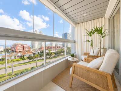 Art boulevard, unit 402