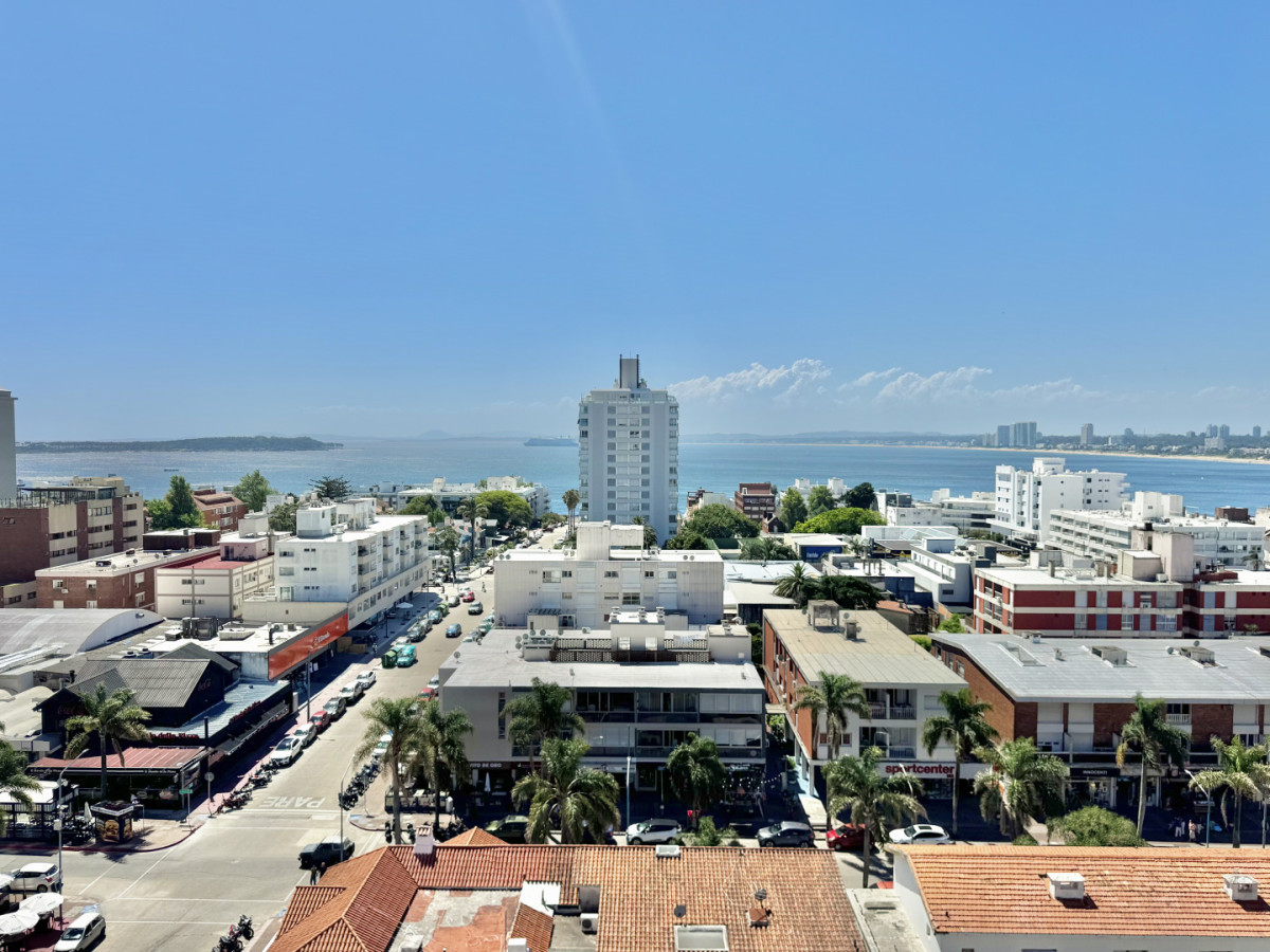 Apartamento de 2 dormitórios a la venta en Peninsula