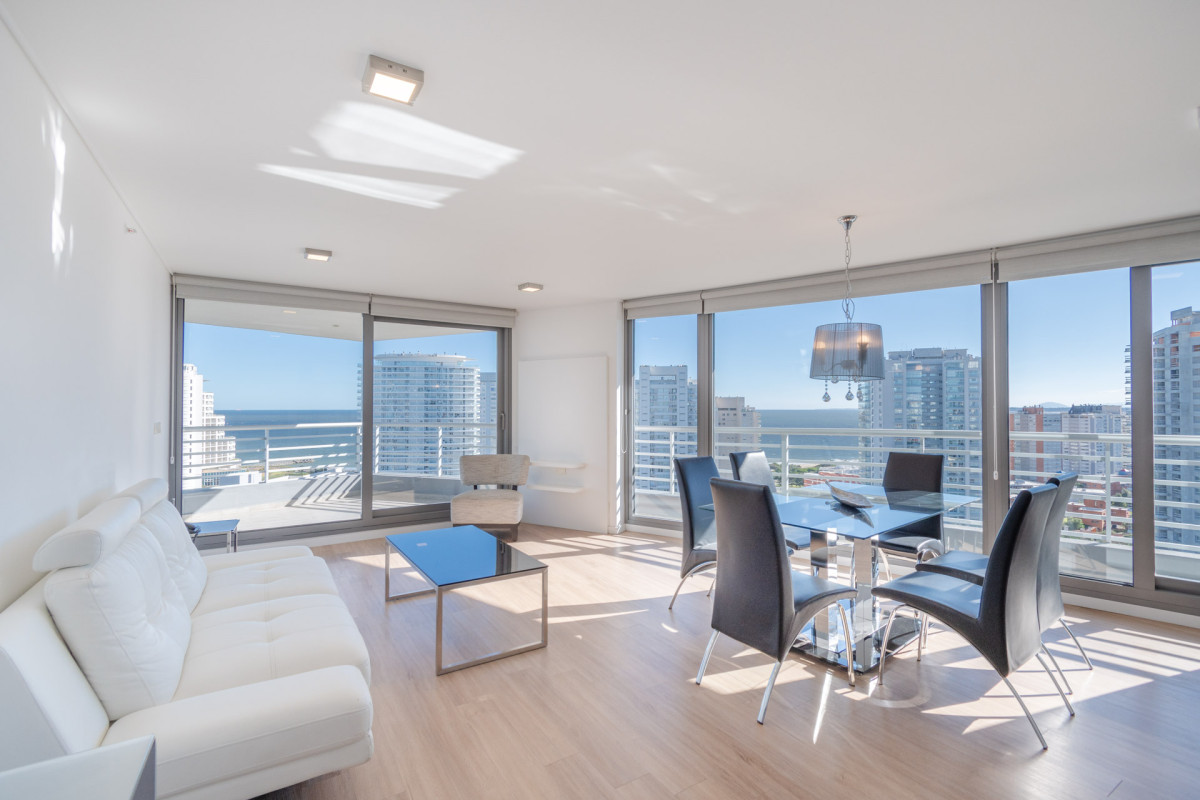 Alexander Blvd. Apartamento en Venta dos dormitorios